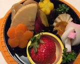 ラッピングおにぎりと煮物弁当作り方3写真