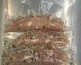 バジル塩麹で簡単ささみのサラダチキン作り方2写真