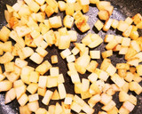 エビとポテトのころころガーリック炒め作り方3写真