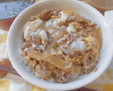 牛丼屋さんの牛皿で牛たまごとじ丼♪作り方1写真