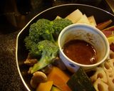 たっぷり蒸し野菜♪ホットみそドレ添え作り方5写真