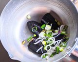 茄子と油揚げの味噌汁作り方3写真