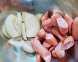 フライパン1つで！ソーセージトマトパスタ作り方1写真