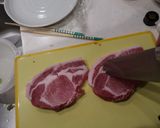 ポークソテー　リンゴソースで作り方1写真