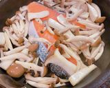 鮭とキノコの味噌バター焼き作り方2写真