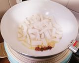 豚骨ラーメンで作る大根のペペロンチーノ作り方4写真