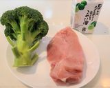 栄養満点☆簡単！鶏胸肉とブロッコリー炒め作り方2写真