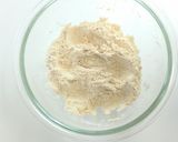 【幼児期】米粉のパンケーキ風（きな粉）作り方1写真
