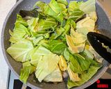 鶏むね肉とキャベツの手羽先風甘辛炒め作り方7写真