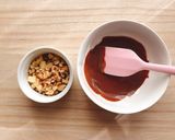 誰でも簡単！ナッツで低糖質クランチチョコ作り方3写真