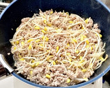 肉ニラ豆もやしの韓国風とろみ炒め作り方1写真