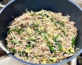 肉ニラ豆もやしの韓国風とろみ炒め作り方2写真