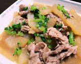甘辛豚肉とトロッと柔らか冬大根の煮物☆作り方9写真