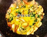 鶏ミンチとちくわの味噌にら玉作り方6写真