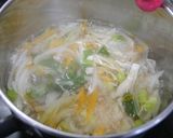 免疫力アップ！野菜たっぷり生姜味噌汁作り方2写真