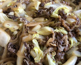 味付け不要！レトルト牛丼と白菜の簡単炒め作り方3写真
