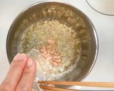 【離乳食後期】白菜と鮭のミルク煮作り方3写真