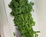 ささっと♩春菊と油揚げの塩昆布炒め作り方1写真