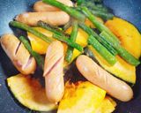 お弁当に♪かぼソーアスパのマヨポン炒め♪作り方2写真