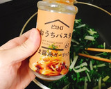 大根の皮と小松菜のごま醤油ガーリック炒め作り方4写真