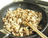 【材料２つ】白菜と甘辛豚肉のスープ作り方4写真