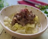 【材料２つ】白菜と甘辛豚肉のスープ作り方5写真