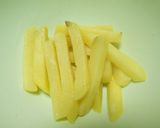 大豆ミートとフライドポテトの春巻き作り方1写真