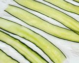 きゅうりで巻く鶏むね＆梅の彩り和風ロール作り方7写真