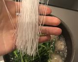 餃子のタネの残りで 肉団子スープ作り方6写真