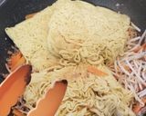 【簡単】ニラモヤシのオイスター焼きそば作り方6写真
