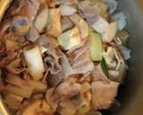 厚揚げ、豚肉、里芋の味噌煮作り方4写真