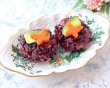 睦月25　黒餅米×花ふりかけ　おにぎり作り方2写真