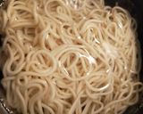 中華麺で鶏肉とキャベツのタイ風パスタ作り方3写真