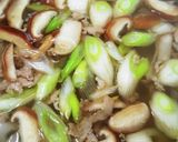 柚子胡椒で爽やか～塩豚うどん作り方6写真