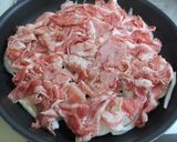 ご飯進む！豚肉と玉ねぎの醤油麹チーズ蒸し作り方1写真