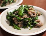 材料２つ！セロリと牛肉のうま塩炒め作り方6写真