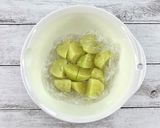 玉葱が甘〜い＊ベーコンとコーンのポテサラ作り方2写真