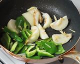 鶏唐揚げと玉ねぎとピーマンの和チリソース作り方6写真