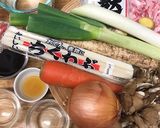 お麩とちくわぶでかさまし!牛肉と根菜煮作り方1写真