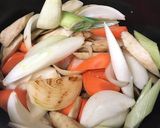 お麩とちくわぶでかさまし!牛肉と根菜煮作り方5写真