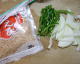 ほしエビで塩焼きそば作り方1写真