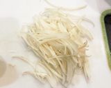 大根の皮ブロッコリーの芯の韓国風きんぴら作り方1写真