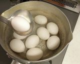 麺つゆで簡単♪味付けたまご作り方1写真