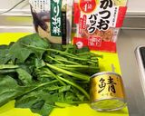 簡単5分！ほうれん草とサバ缶の炒め物作り方1写真