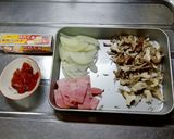 舞茸とベーコンのナポリタン作り方1写真