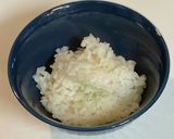 お茶漬けにうめこ（カリカリ梅）をパラパラ作り方1写真