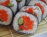 サーモンたっぷり！巻き寿司♪恵方巻きにも作り方9写真