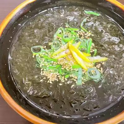 もずくの天ぷら 簡単！もちもち美味しい♡ by いっちゃんレシピ