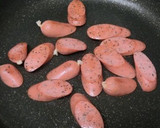 やみつき♪　レタスとウインナーのマヨ炒め作り方1写真