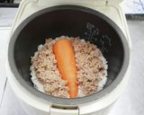 甘さが際立つ！ニンジン1本丸ごとご飯作り方5写真